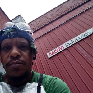 Meet your Posher, Gregory